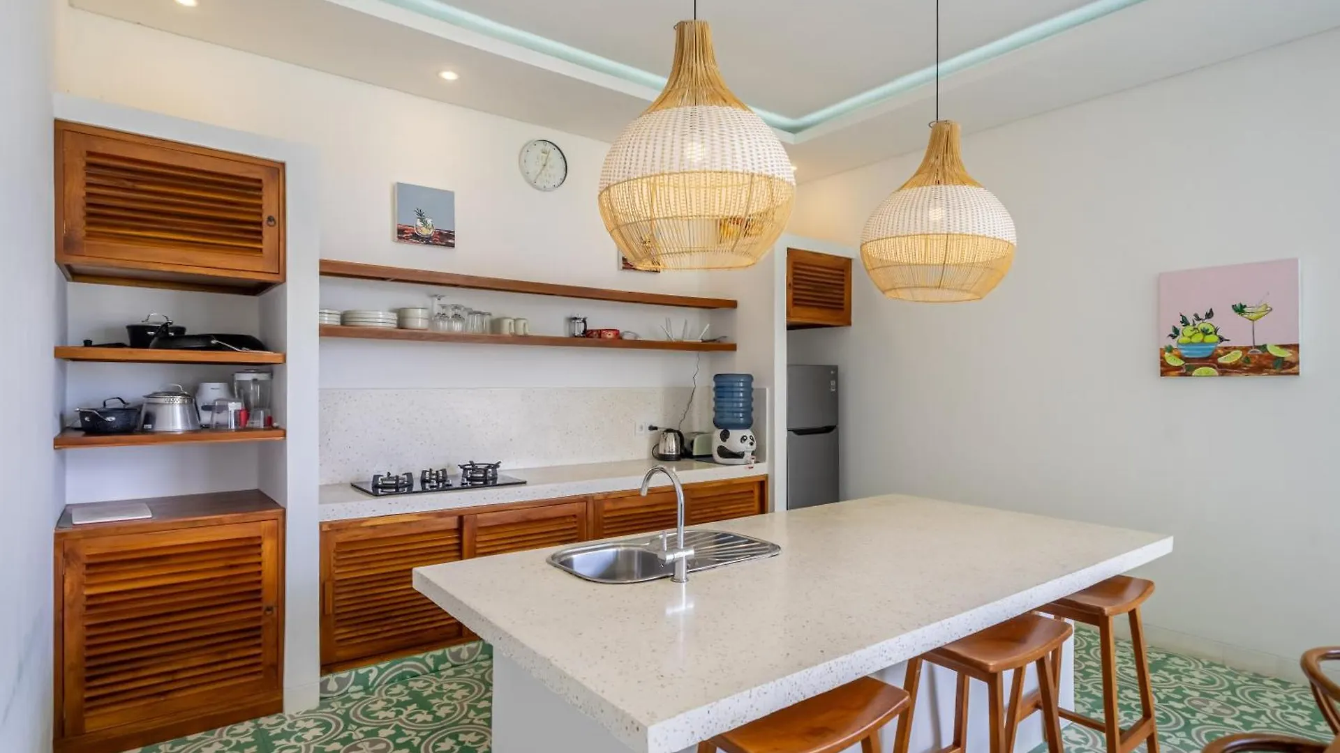 Stylish Villa, Ubud, 2 Bed,2 Bath, Central Location, Pool, Private! דירה אובוד